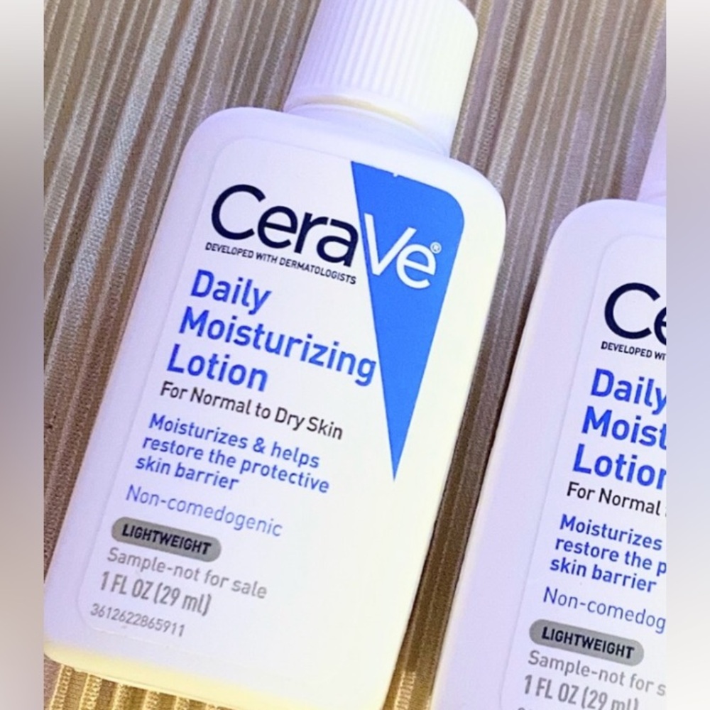 Cerave Daily Moisturizing Lotion Normal to Dry Skin Travel 1 fl oz / 29ml